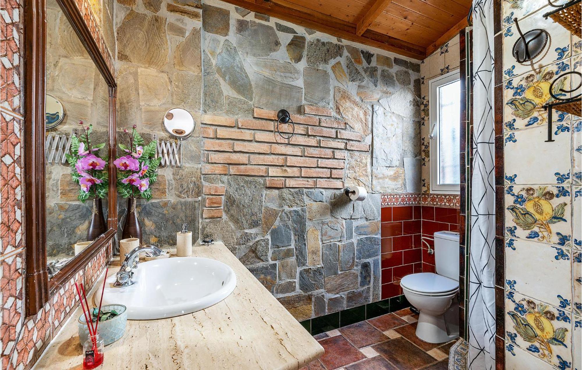 Amazing Home In Frigiliana With Kitchen Экстерьер фото