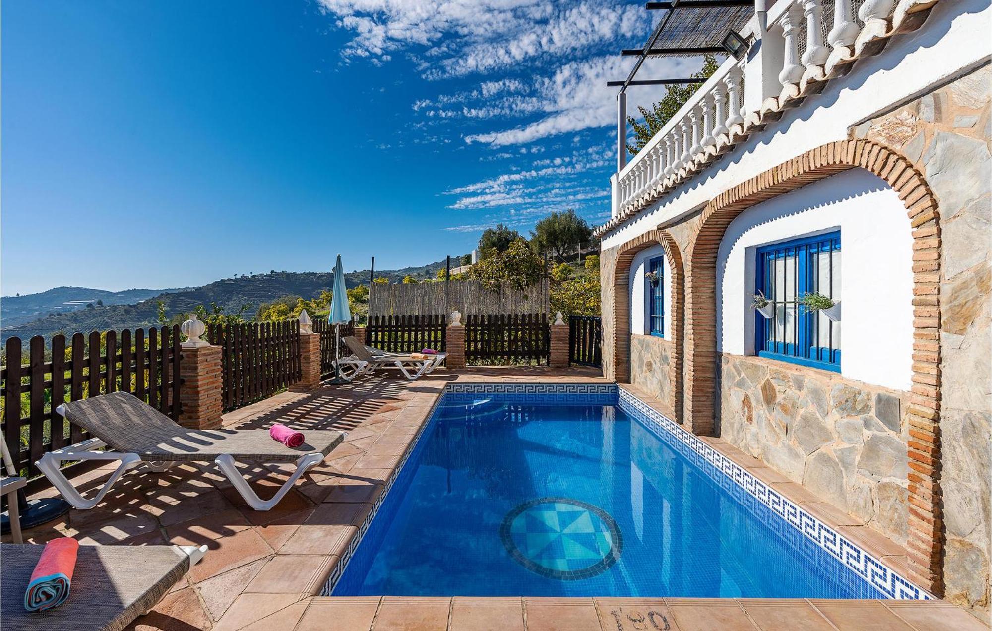 Amazing Home In Frigiliana With Kitchen Экстерьер фото