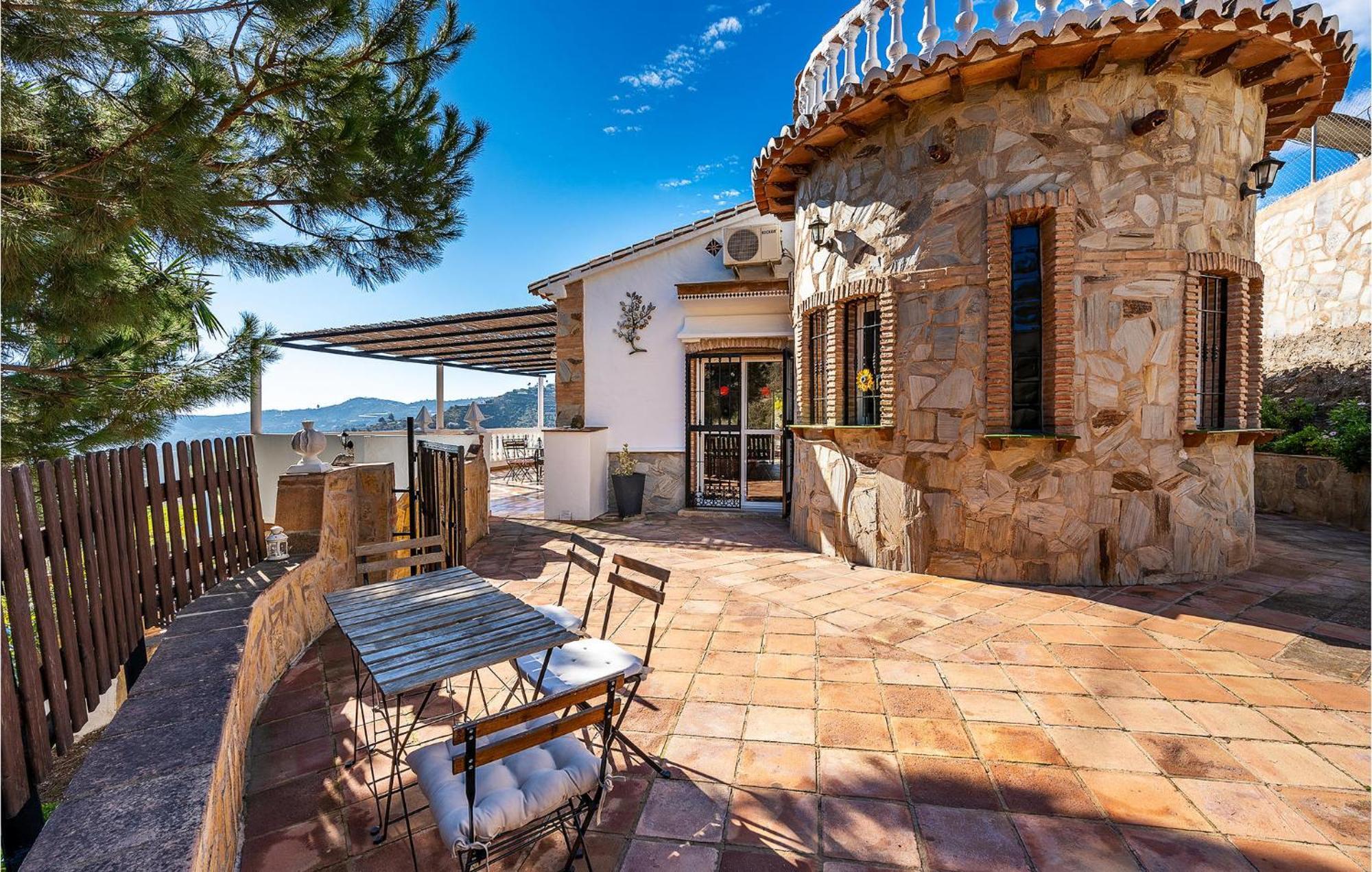 Amazing Home In Frigiliana With Kitchen Экстерьер фото